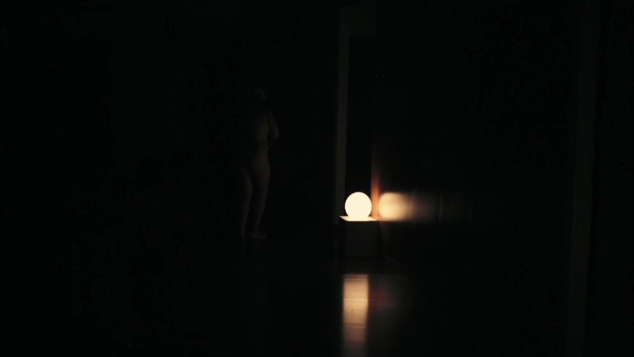 Freaky Sophia Leboutte, Julie Neenemaggi nude - Thermes (2010) Pussy Play