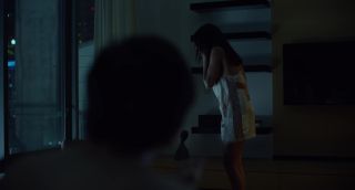 Orgy Zawe Ashton, Rene Russo nude - Velvet Buzzsaw (2019) Banheiro