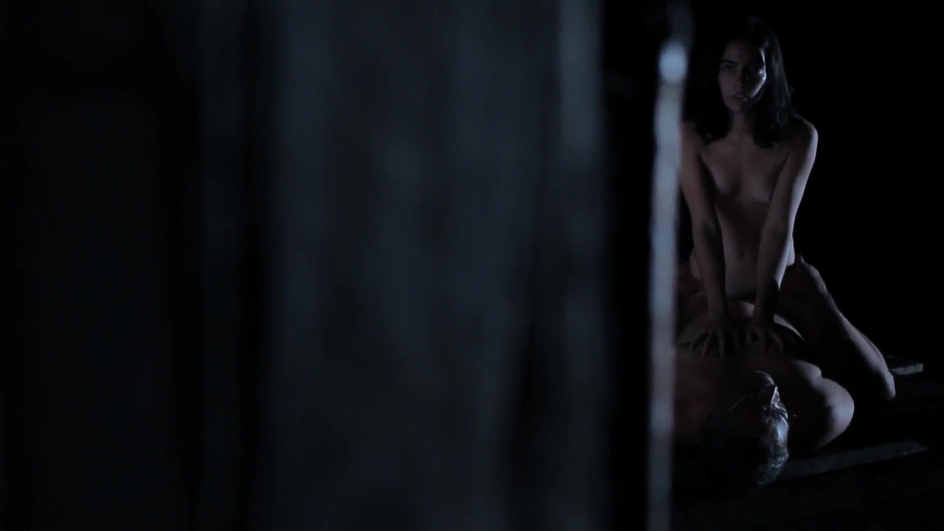 Hugecock Leticia Leon naked- Molina's Borealis (2013) Mamando