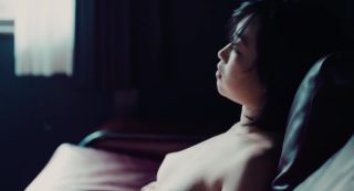 Hot Couple Sex Ayano Moriguchi, Kokone Sasaki, Aina Yamada nude - The Lowlife (2017) Prima