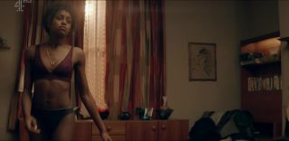 Argenta Simona Brown naked - Kiss Me First s01e03 (2018) PornGur