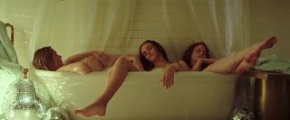 Hardcore Free Porn Madeline Brewer, Sarah Hay, Imogen Waterhouse nude - Braid (2018) Amateur Blowjob