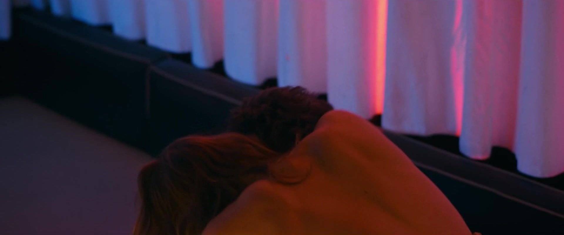 Linda Mara Scherzinger nude - Night Out (2018) Blowjob - 2