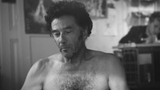 Cams Jessy Moravec naked - Lasst die Alten sterben (2017) Sexvideo