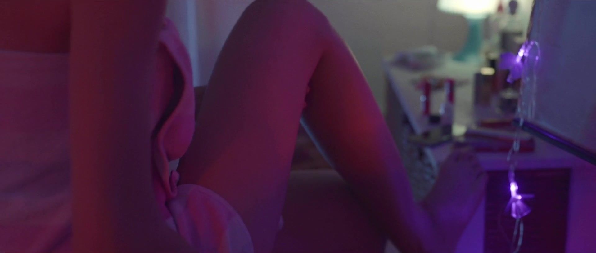 Butt Victoria Bugallo nude - SENSES (2018) Camera - 1