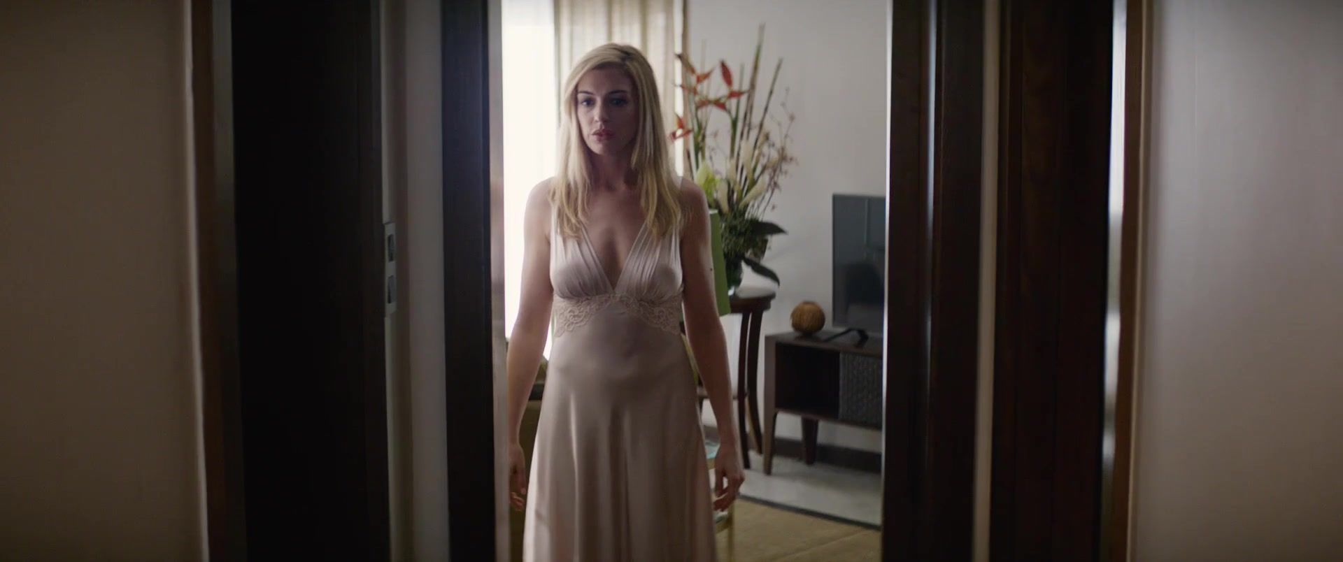 Real Amatuer Porn Anne Hathaway, Diane Lane nude - Serenity (2019) Skype - 1