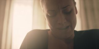 PornYeah Elisabeth Moss, Yvonne Strahovski nude - The Handmaid's Tale s02e12 (2018) Gay Bus