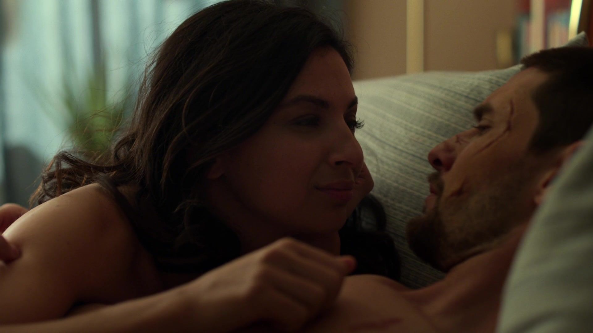 Jap Amber Rose Revah, Floriana Lima nude - The Punisher s02e08 (2019) Stepmother - 1