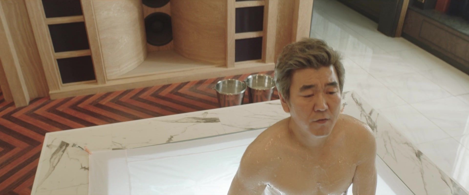 Gayfuck Kim Kyu-seon, Han Joo-Young, So-yeon Jang, Soo Ae nude - High Society (2018) Toilet