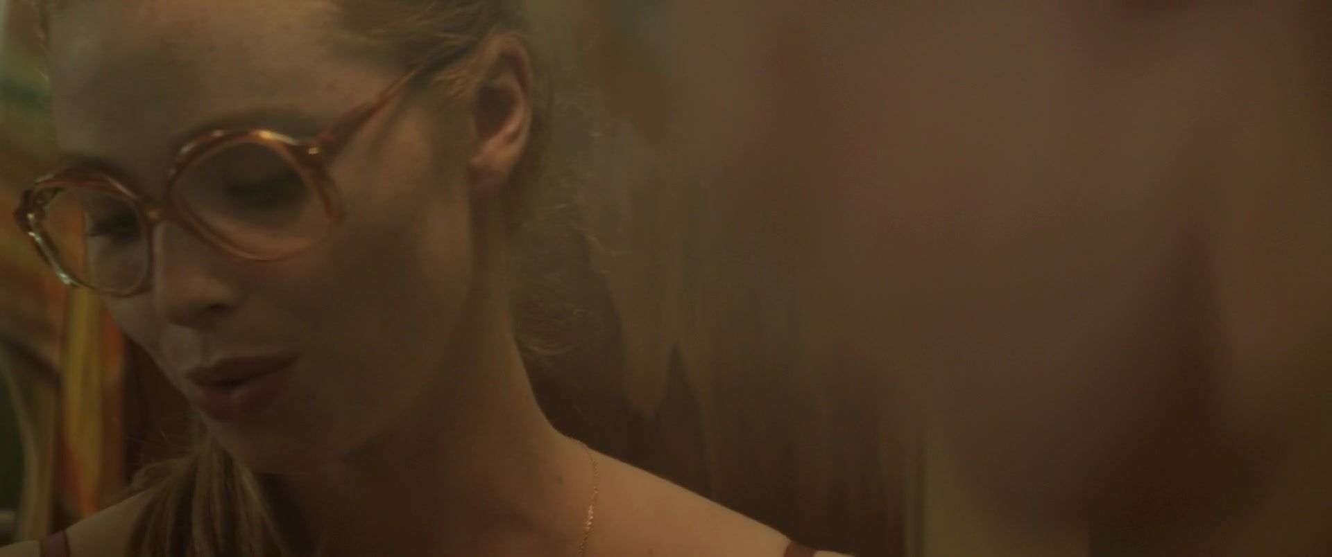 Glory Hole Freya Mavor - The Lady in the Car with Glasses and a Gun (2015) Girl On Girl - 1