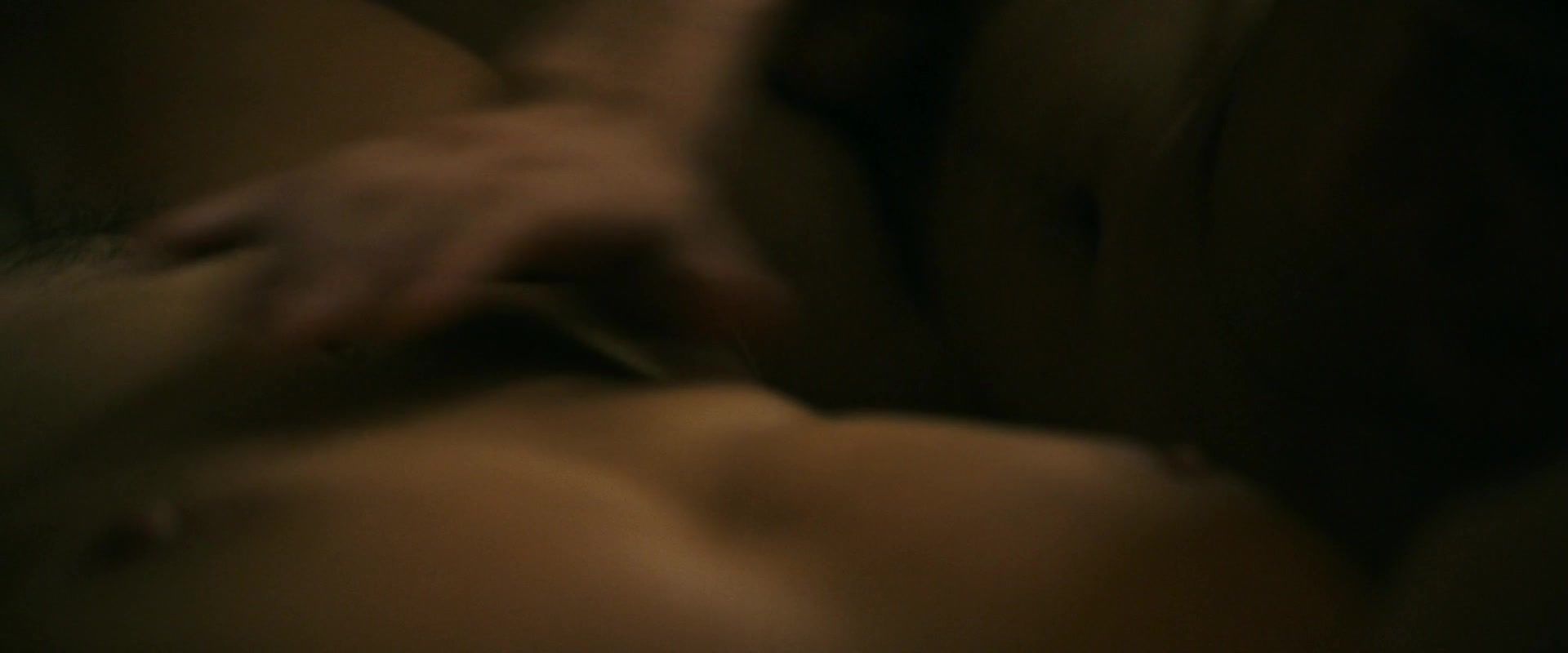 Massage Virginie Efira nude - Un Amour Impossible (2018) Ebony - 1